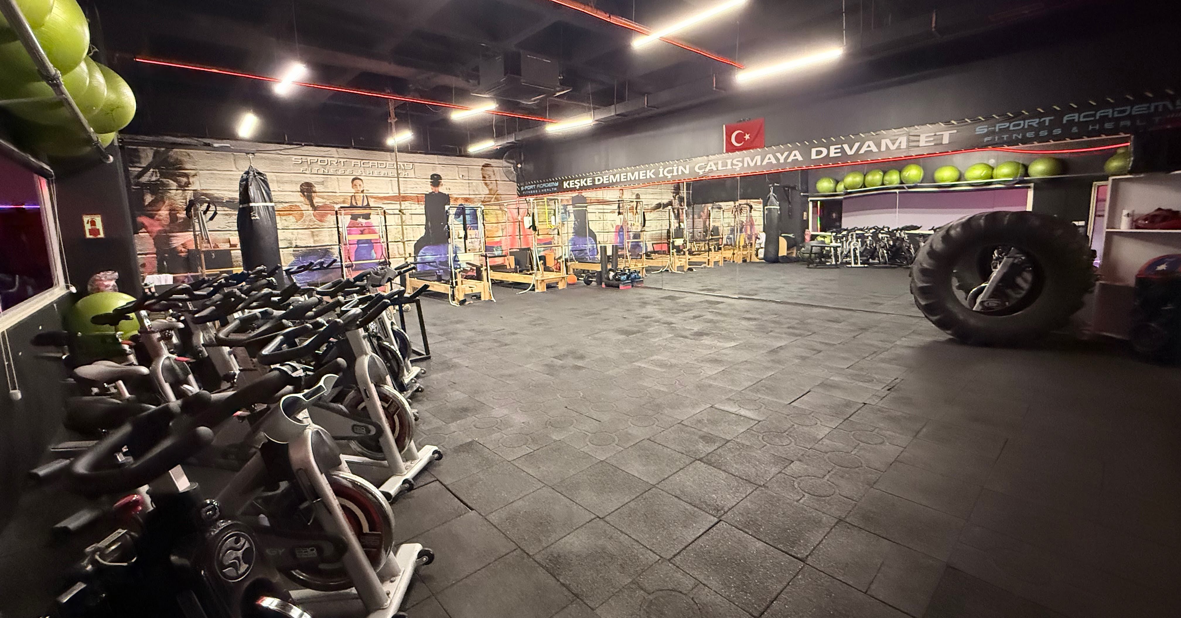 S-port Academy Salon Görüntüsü 2